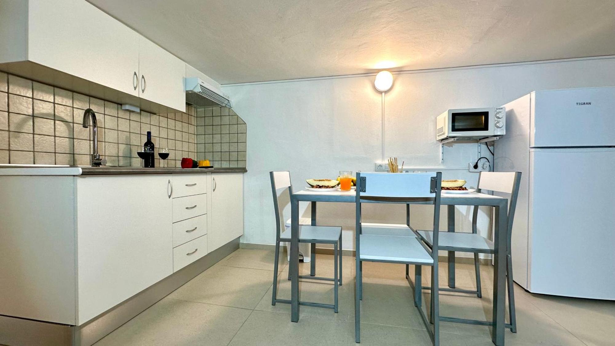 Acogedor Apartamento Cerca De La Playa, Wifi La Laguna  Eksteriør billede